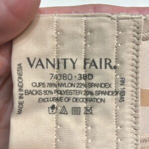 Strapless manatee fair 38D bra